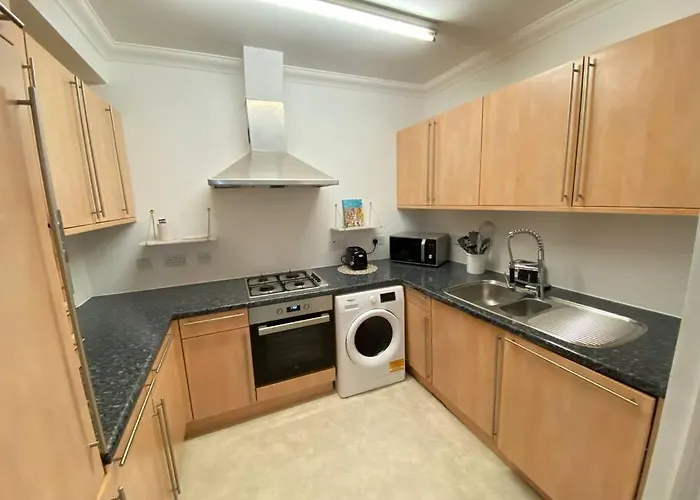 Wonderful Baker Street Flat!